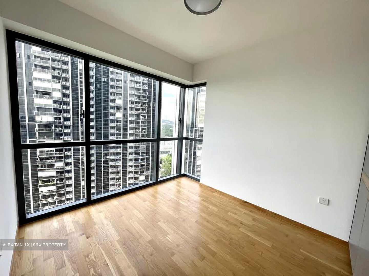 Twin Vew (D5), Apartment #562008181